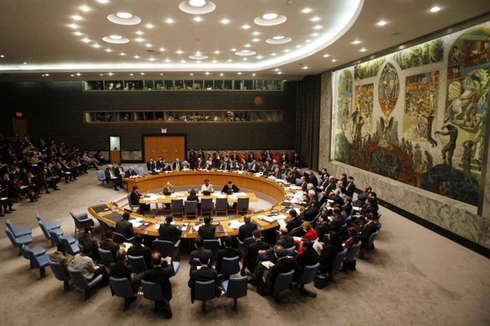 Совбез ООН проводит совещание по ситуации с российским гуманитарным конвоем