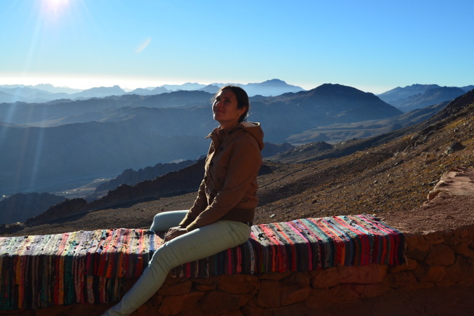 Высота горы Моисея — 2300 метров над уровнем моря