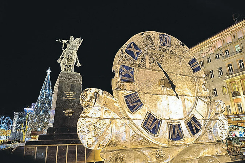 Площади и улицы Москвы украсят скульптуры, снежные городки и световые композиции. Фото: Предоставлено организаторами фестиваля «Путешествие в Рождество»