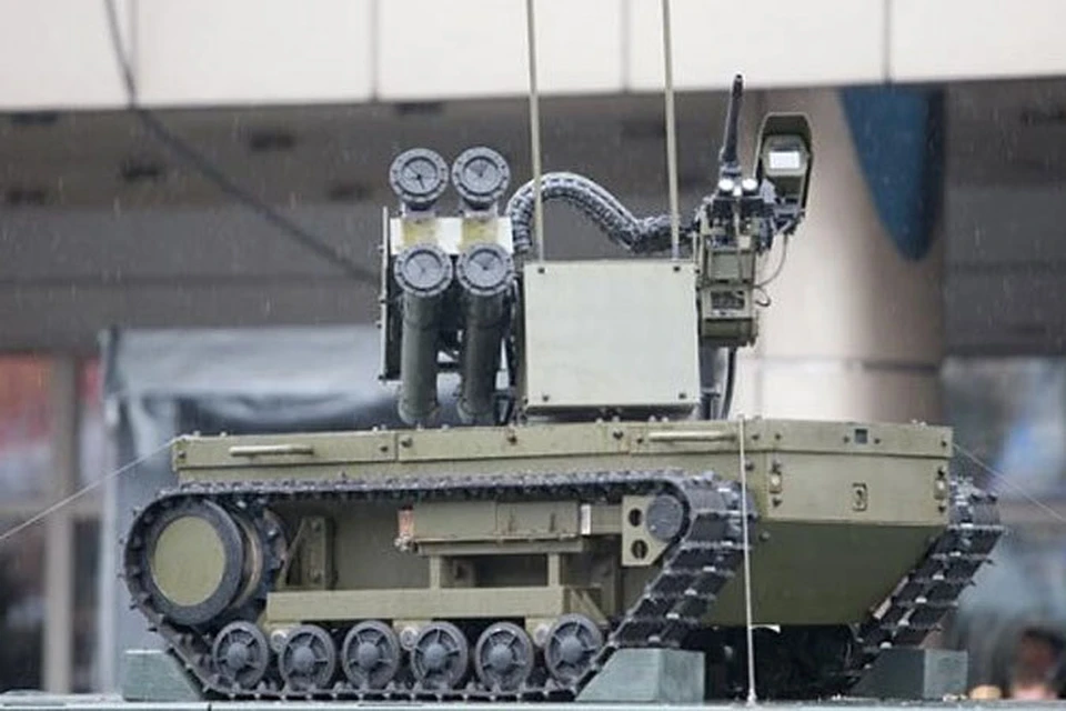 На стражу военно-морских баз на Камчатке встали настоящие роботы