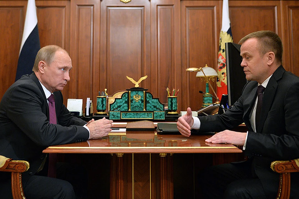 Владимир Путин принял у себя главу Иркутской области Сергеея Ерощенко.