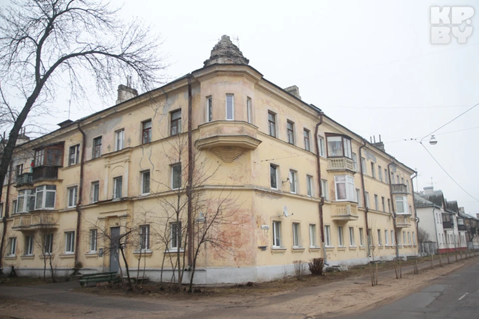 Вместо реконструкции часть домов приговорили к сносу. Исчезнут здания ниже трех этажей, на их месте построят семиэтажки.