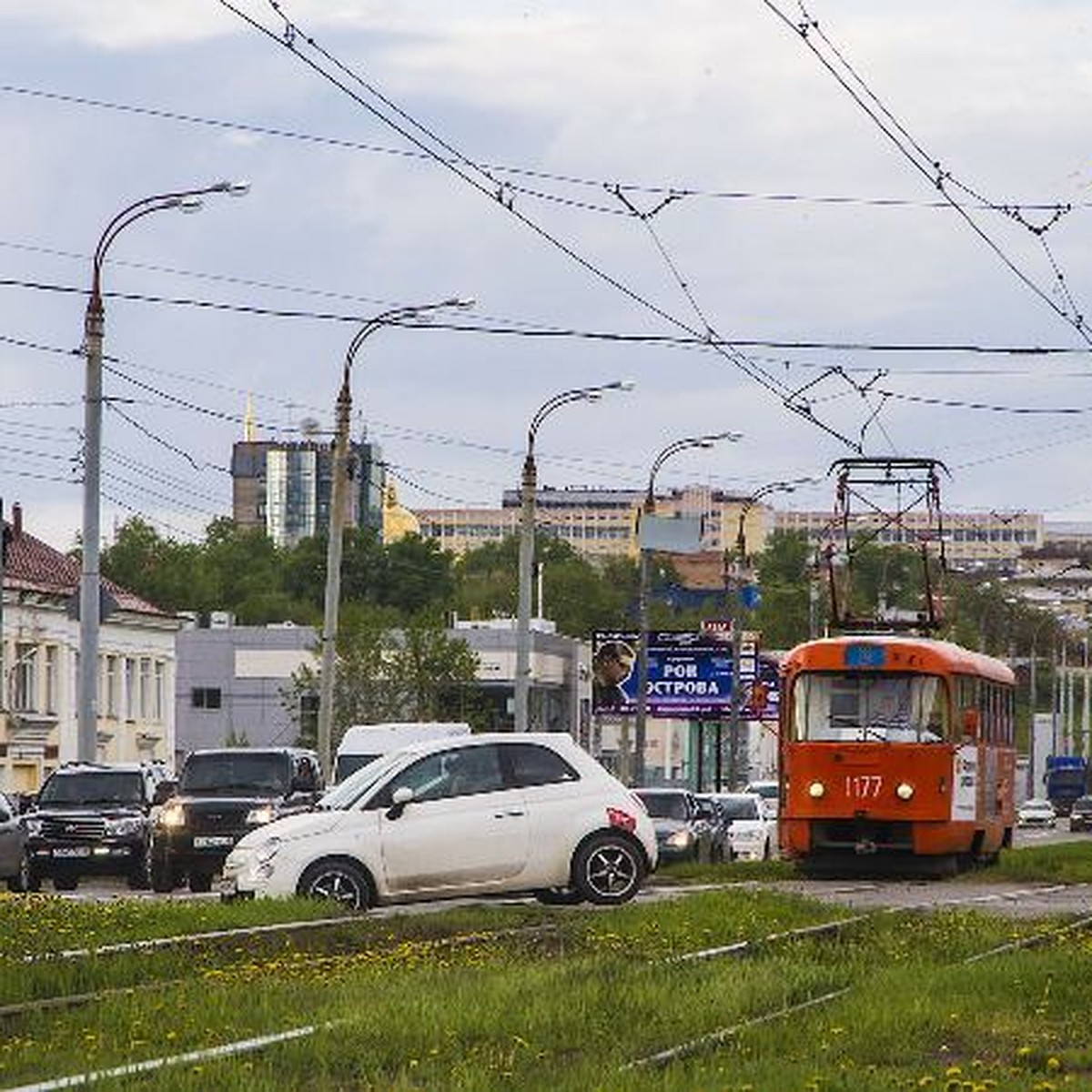 В Ижевске на перекрестке К. Маркса - Чугуевского заменят рельсы и  отремонтируют ливневку - KP.RU