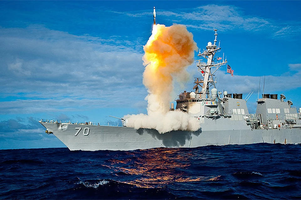 Пуск ракеты SM-3 с корабля ВМФ США.