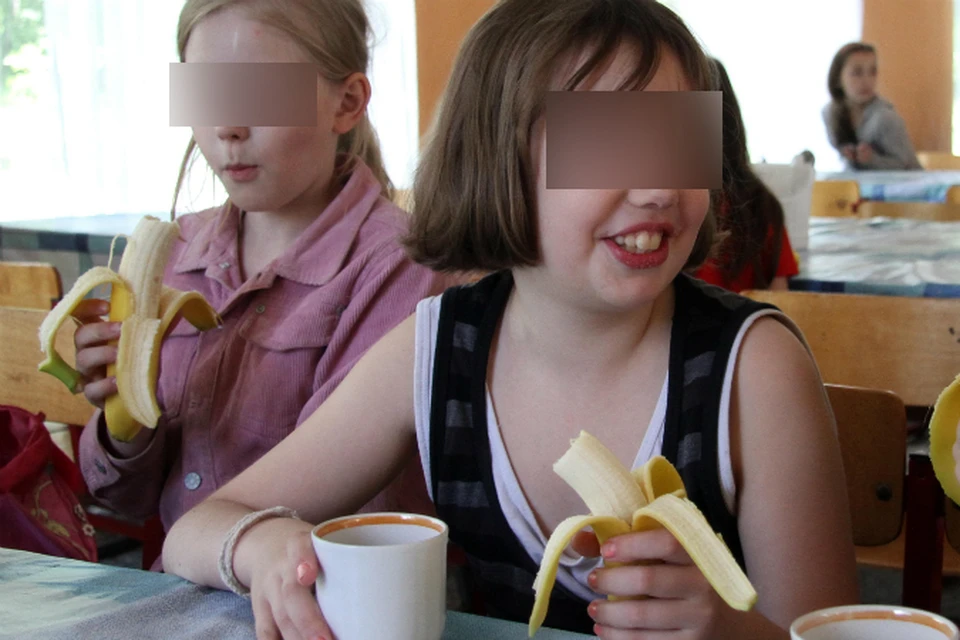 Продукты, предназначенные для детей, нашли в личных вещах мойщицы посуды