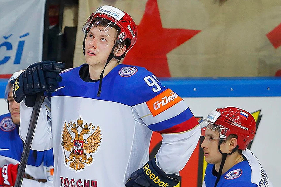 В мае сборная России по хоккею ушла со льда после финала чемпионата мира с Канадой, не дождавшись, когда исполнят гимн в честь «кленовых листьев».