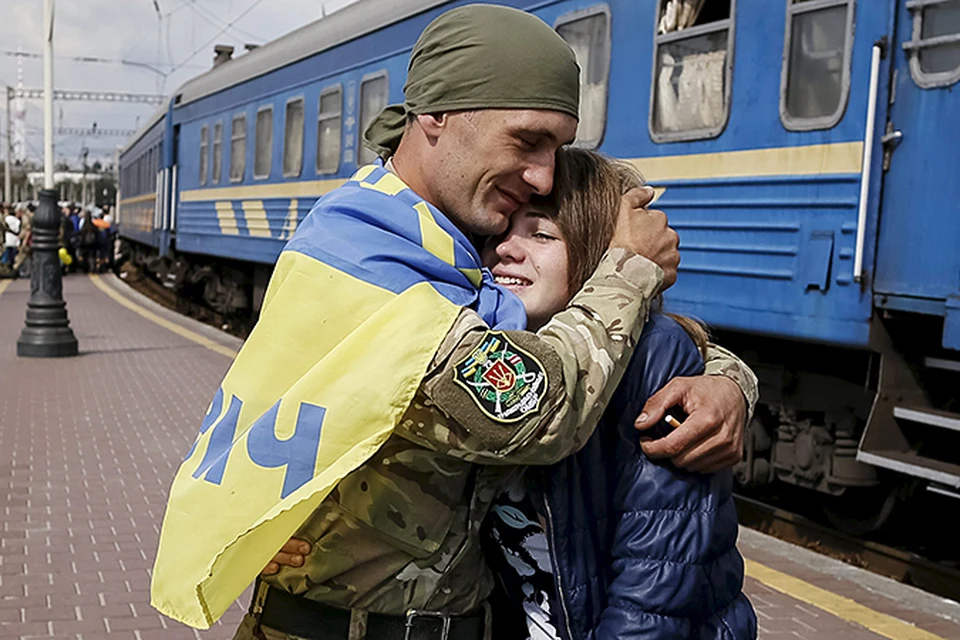 Объявленная Порошенко демобилизация вовсе не говорит о переходе к миру