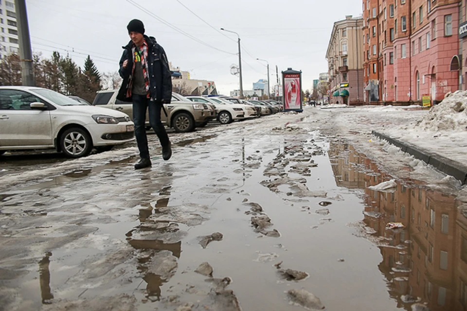 Если это не уберут сегодня, завтра все превратится в бугристый лед.