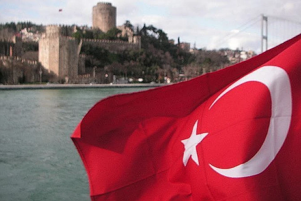 Россия приостанавливает  безвизовый режим с Турцией с 1 января 2016 года