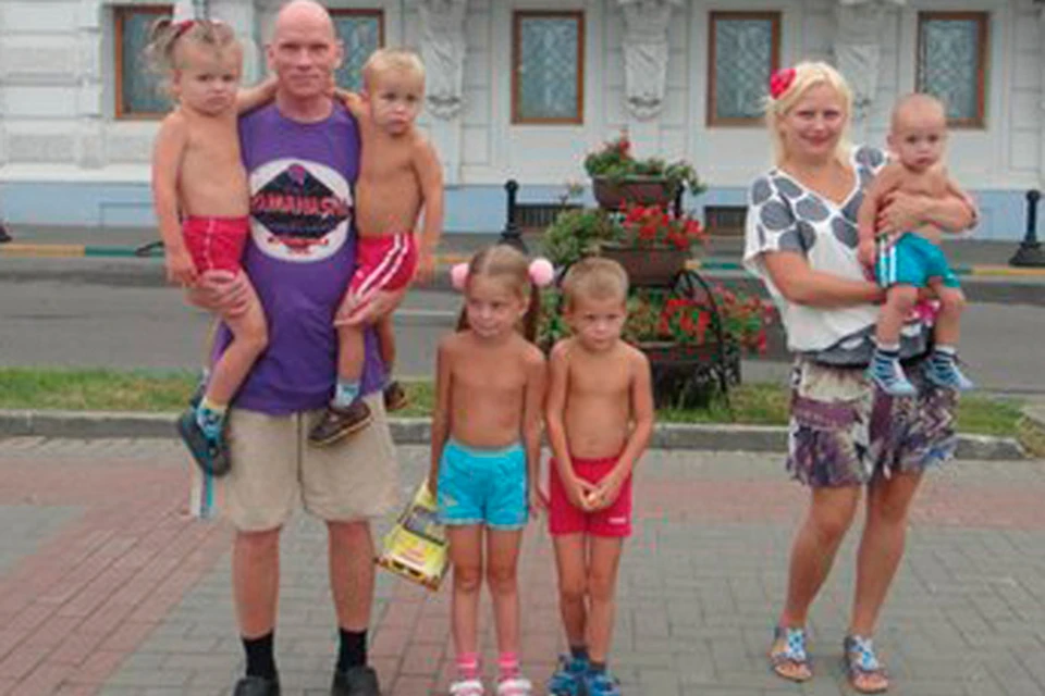 В Нижнем Новгороде продолжается суд по шокирующему делу многодетного отца Олега Белова.