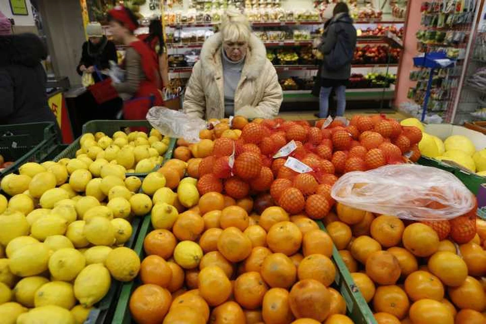 В условиях кризиса горожане смотрят только на ценник. Не важно откуда, главное дешевле.