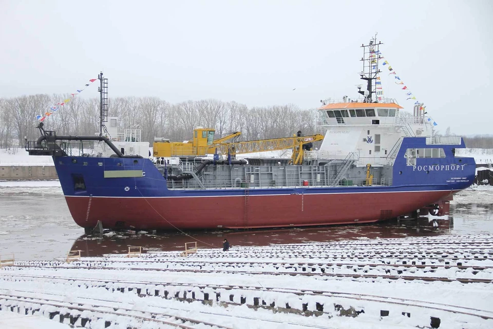 Первый в России корабль для углубления дна спустили на воду в Нижнем Новгороде.