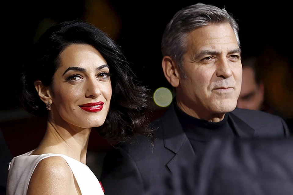 Клуни пришел на премьеру вместе с женой Амаль