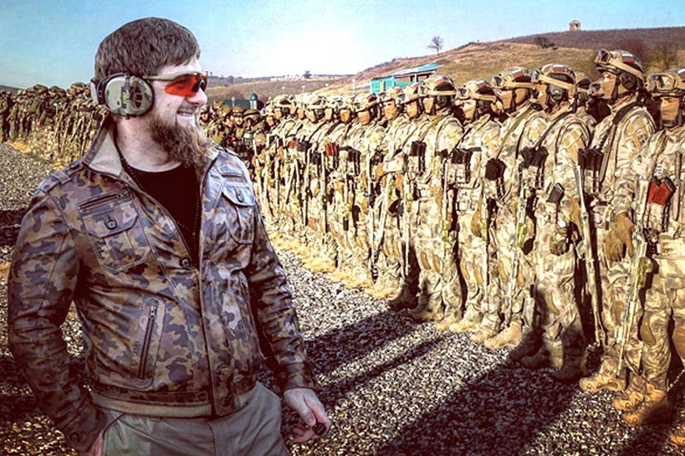 Кадыров отметил, что в Сирию были направлены лучшие бойцы российского спецназа, которые сумели создать там разветвленную агентурную и диверсионную сеть.