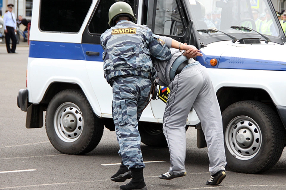 Обвиняемого заключили под стражу