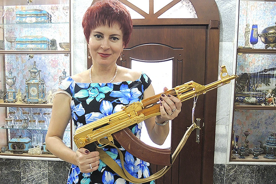 Дарья Асламова слышит барабаны Третьей мировой войны и "звериным чутьем" ощущает как Россию окружают враги.