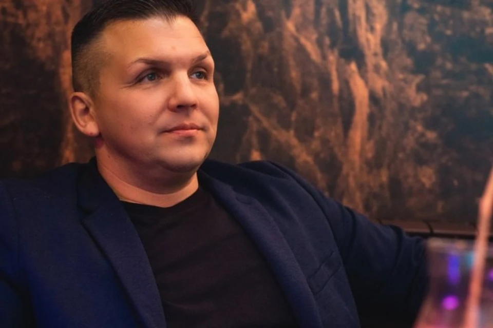 Вечеринка в баре была по случаю дня рождения хозяина заведения Алексея Т. Сегодня утром мужчина скончался.