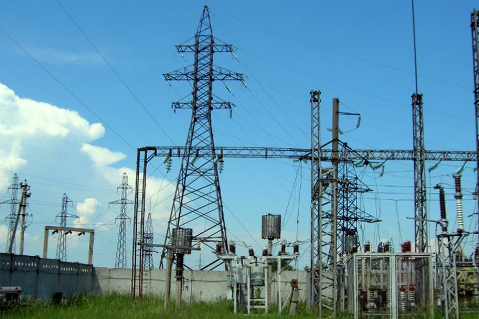 Тверьэнерго напоминает о соблюдении правил охранных зон на объектах электросетевого хозяйства. Фото: Тверьэнерго