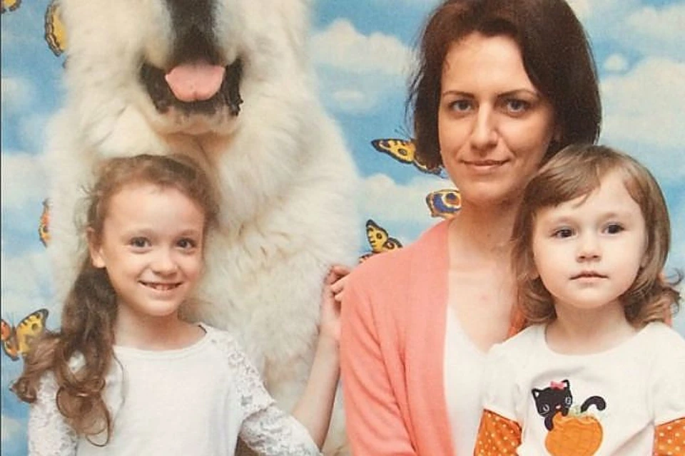 Выздоровления Ольги Сухоруковой с нетерпением ждут ее дочки - Кира и Ксюша.