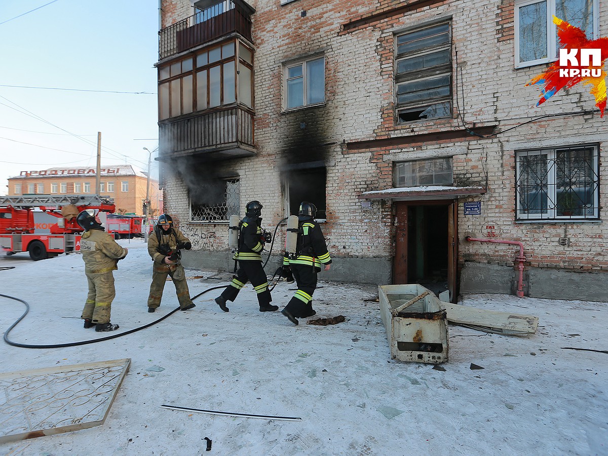 В Красноярске на улице Быковского произошел взрыв газа - KP.RU