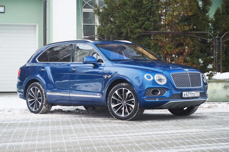 Цены на Bentley Bentayga начинаются от 15 948 700 рублей и простираются почти до бесконечности