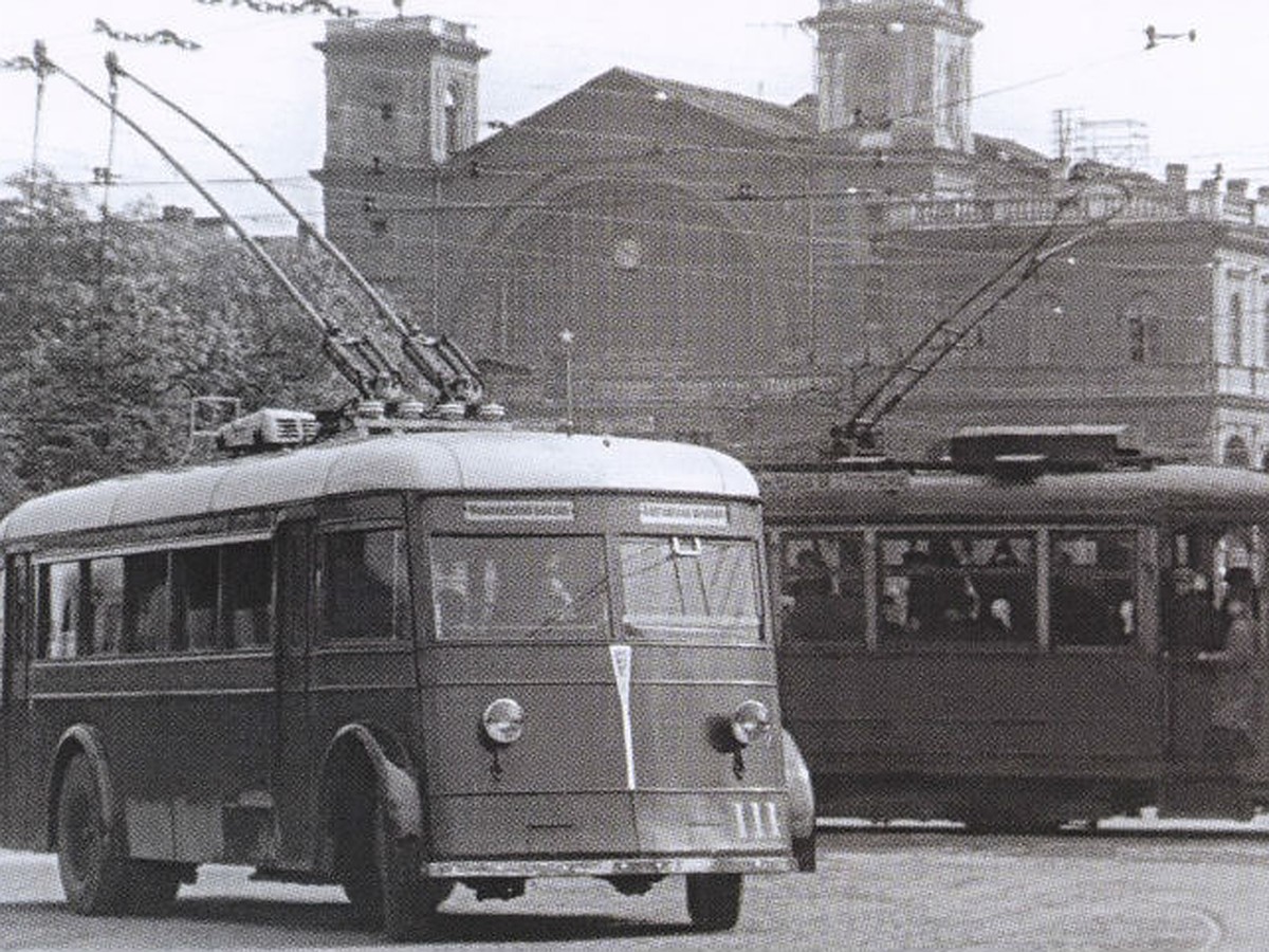 Когда появился троллейбус. Троллейбус ЯТБ-1 В Ленинграде. 1936 — Открытие троллейбусного движения в Ленинграде.. ЯТБ-2 троллейбус. Троллейбус Ленинград 1936.