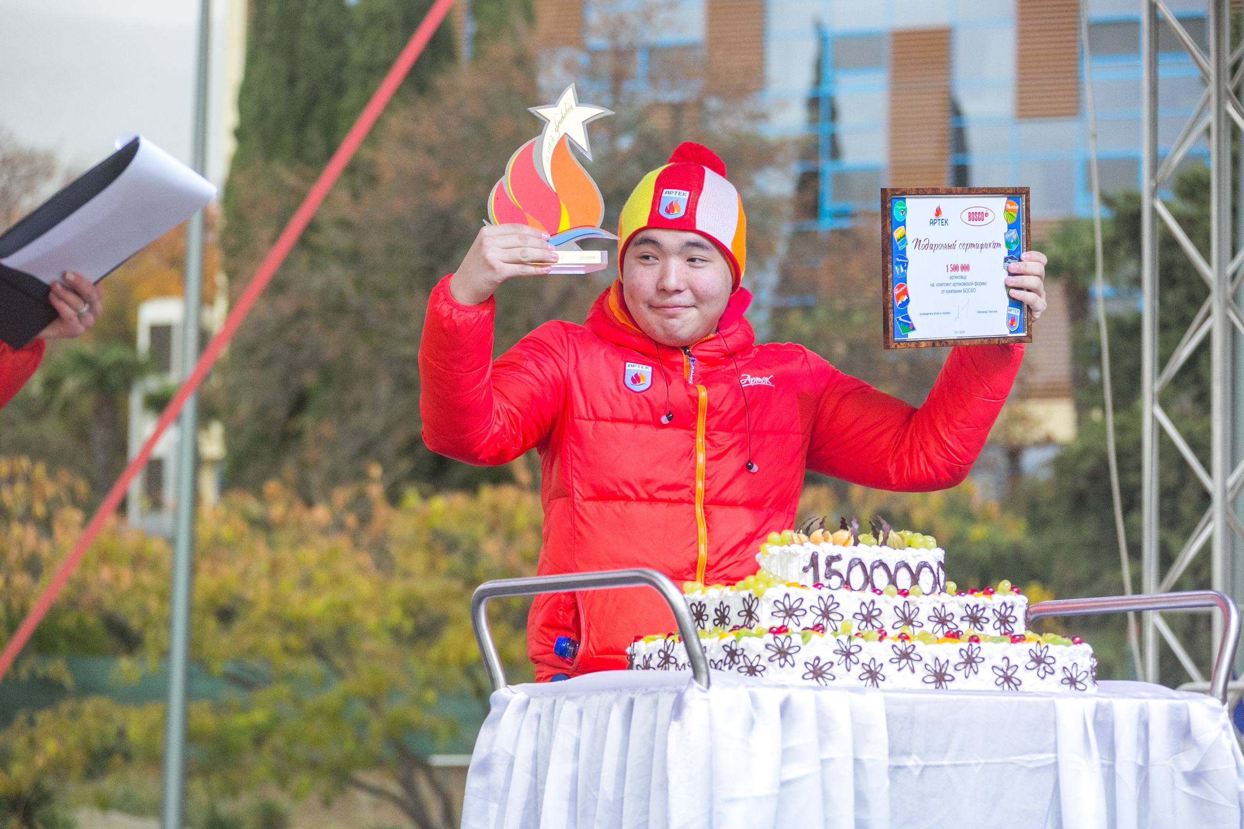 Полуторамиллионным артековцем в 2016 году стал Тимур Гармаев из Улан-Удэ. Фото: пресс-центр МДЦ «Артек».