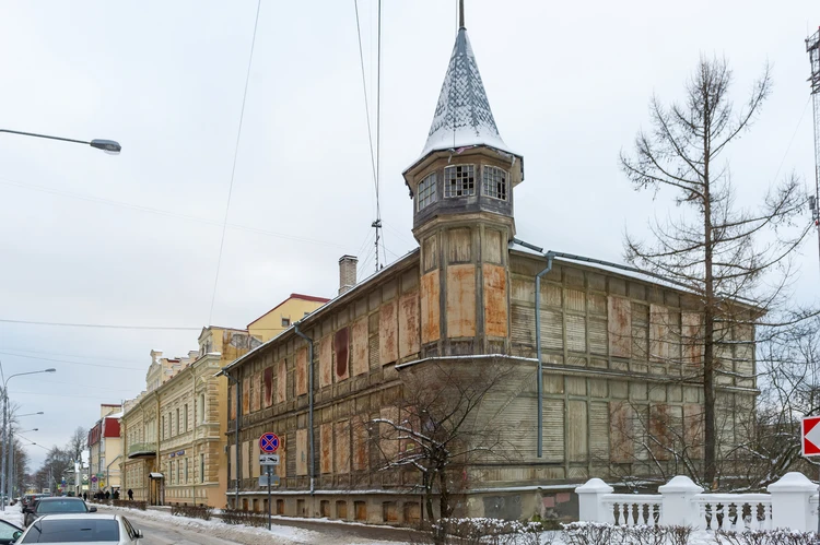 Храм лейб гвардии волынского полка города ораниенбаума ломоносова