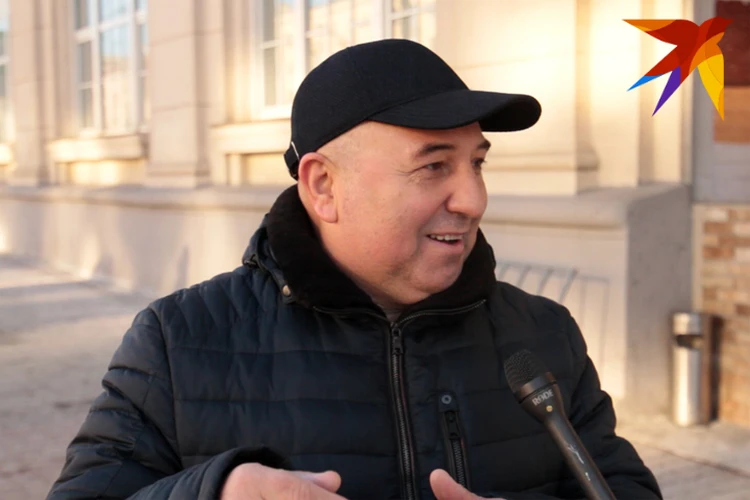 Волосатые ноги девушек Волосатые девичьи ноги – это сексуально»: минчане рассуждают о новом  флешмобе - KP.RU