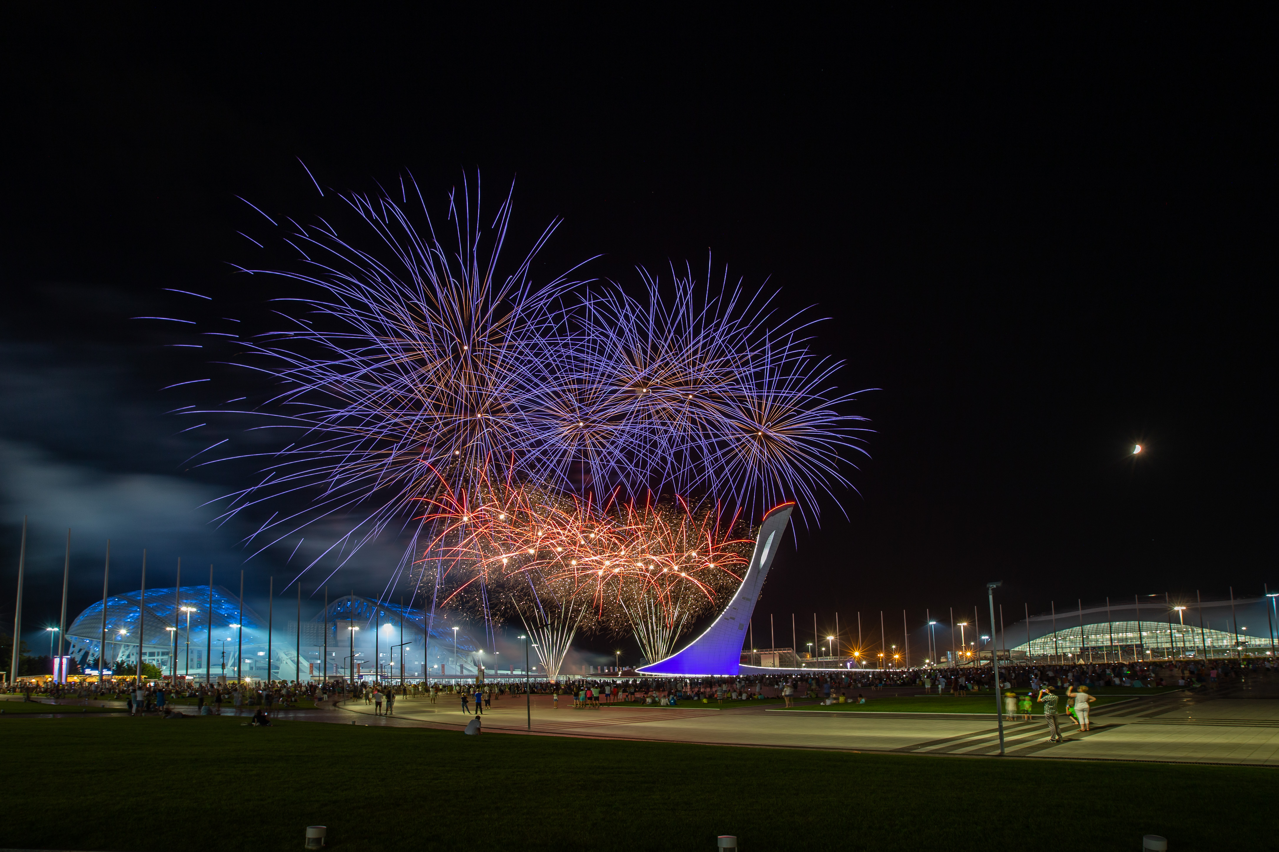 Ночной Олимпийский парк