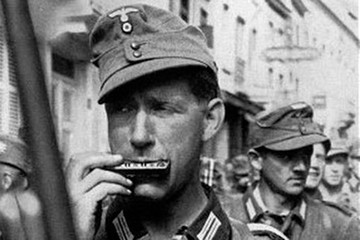 Губная гармошка Militär Musik