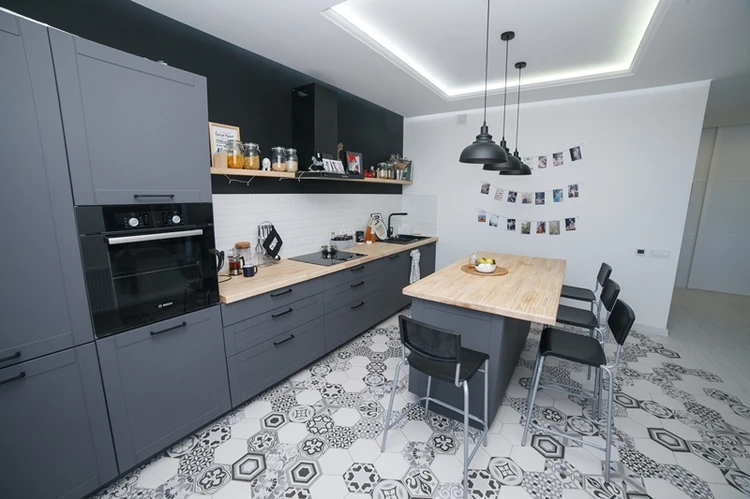10 фото маленьких кухонь, в которых действительно уютно