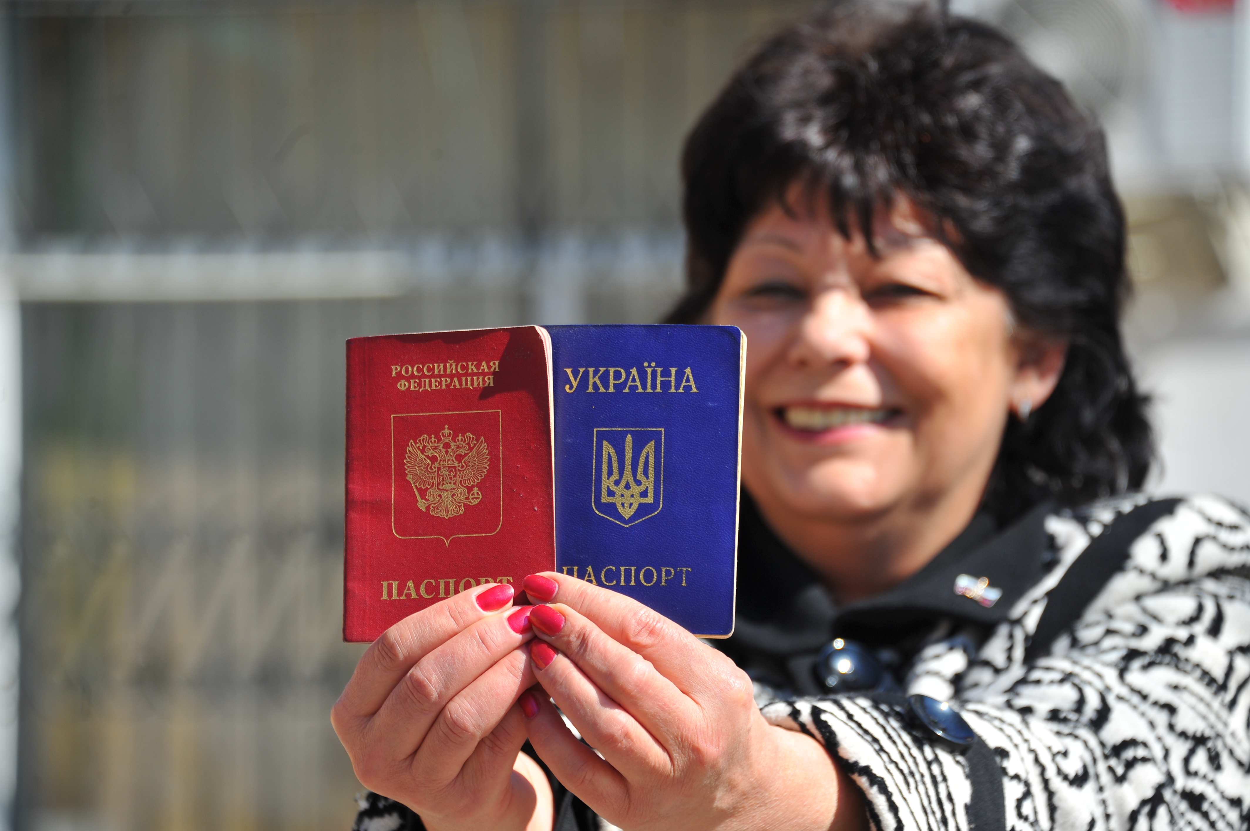 Украина получить российское гражданство. О гражданстве РФ. Мигранты с российскими паспортами.
