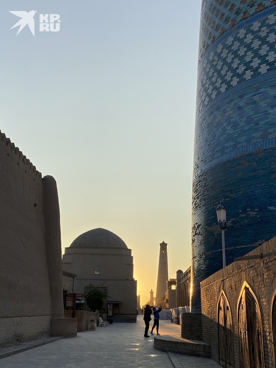 Рассвет в Хиве.