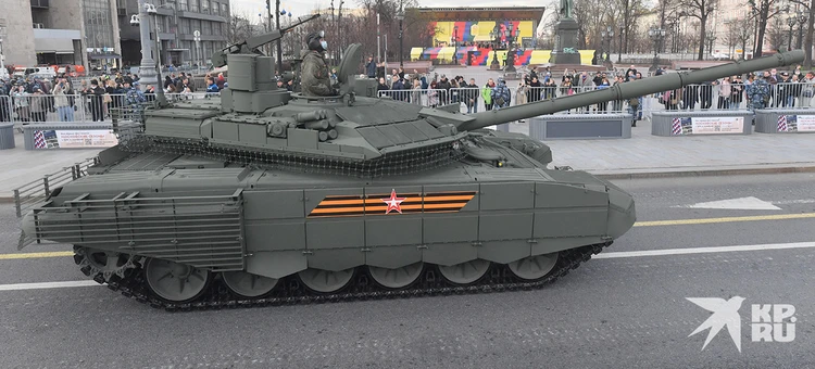 Летающий» зверь: Россия отправила на Украину эшелон новых танков Т-90  «Прорыв» - KP.RU