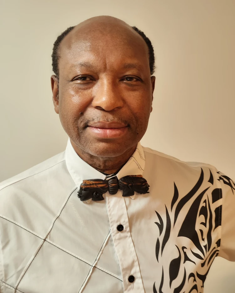 Ив Экуэ Амаизо — один из крупнейших экспертов по Африке, глава международного аналитического центра по вопросам африканского суверенитета