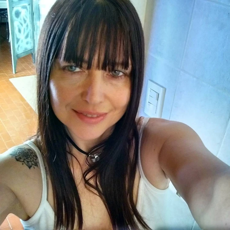 Сексуалдық ана ата әке Порно: Арық қыз жопта трахает алады