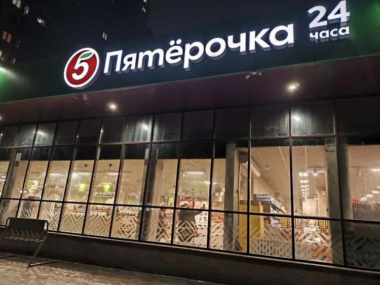 Не выпускают дома. Не выпускают дома. Не выпускают дома. Не выпускают дома. Не выпускают дома.