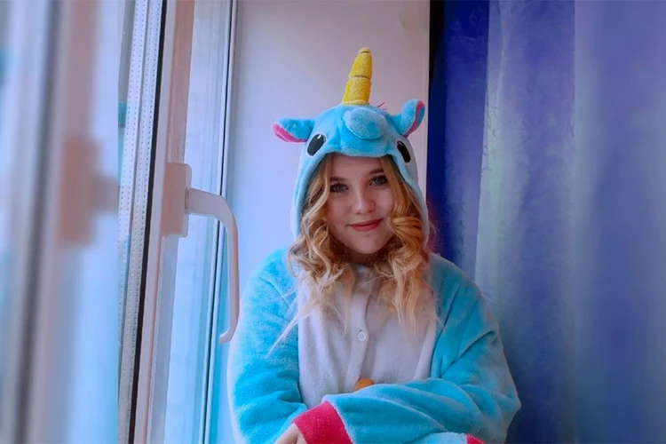 Девочка из Среднеуральска Полина Фетисова стала мамой в 13 лет