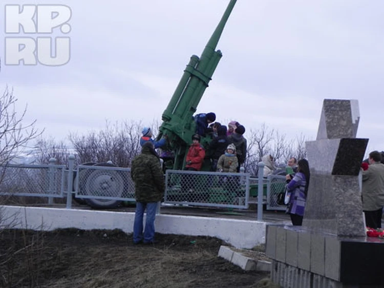 750 зенитный артиллерийский полк