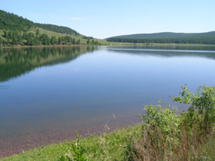 Озеро бартат красноярский край. Озеро железногорск красноярского края. Озеро кантат. Заповедник в большой мурте. Озеро кантат красноярский край.
