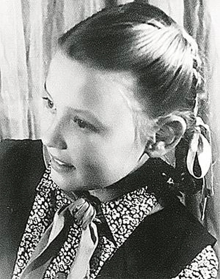 Қара ерлер трахают жетілген әйелдер жопу