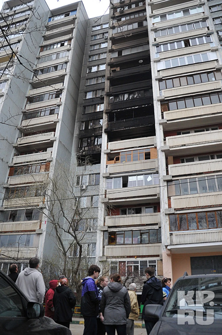 Взрыв и пожар в жилом доме на северо-востоке Москвы унесли жизни трех  человек - KP.RU