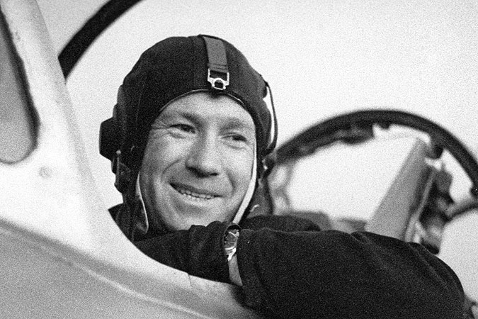 Летчик-космонавт СССР Алексей Леонов перед космическим полетом на корабле "Восход-2".