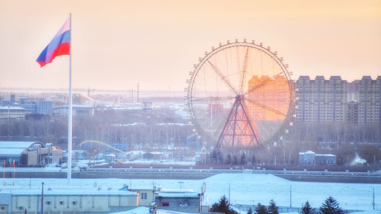 Чем те, кто родился в Москве, лучше тех, кто живет в Нижнем Ингаше?