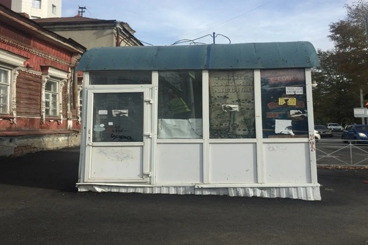 В Ульяновске на Карла Либкнехта после 5 декабря демонтируют незаконный киоск 